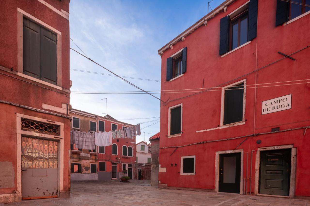 San Pietro Cozy Studio R&R Venesia Bagian luar foto