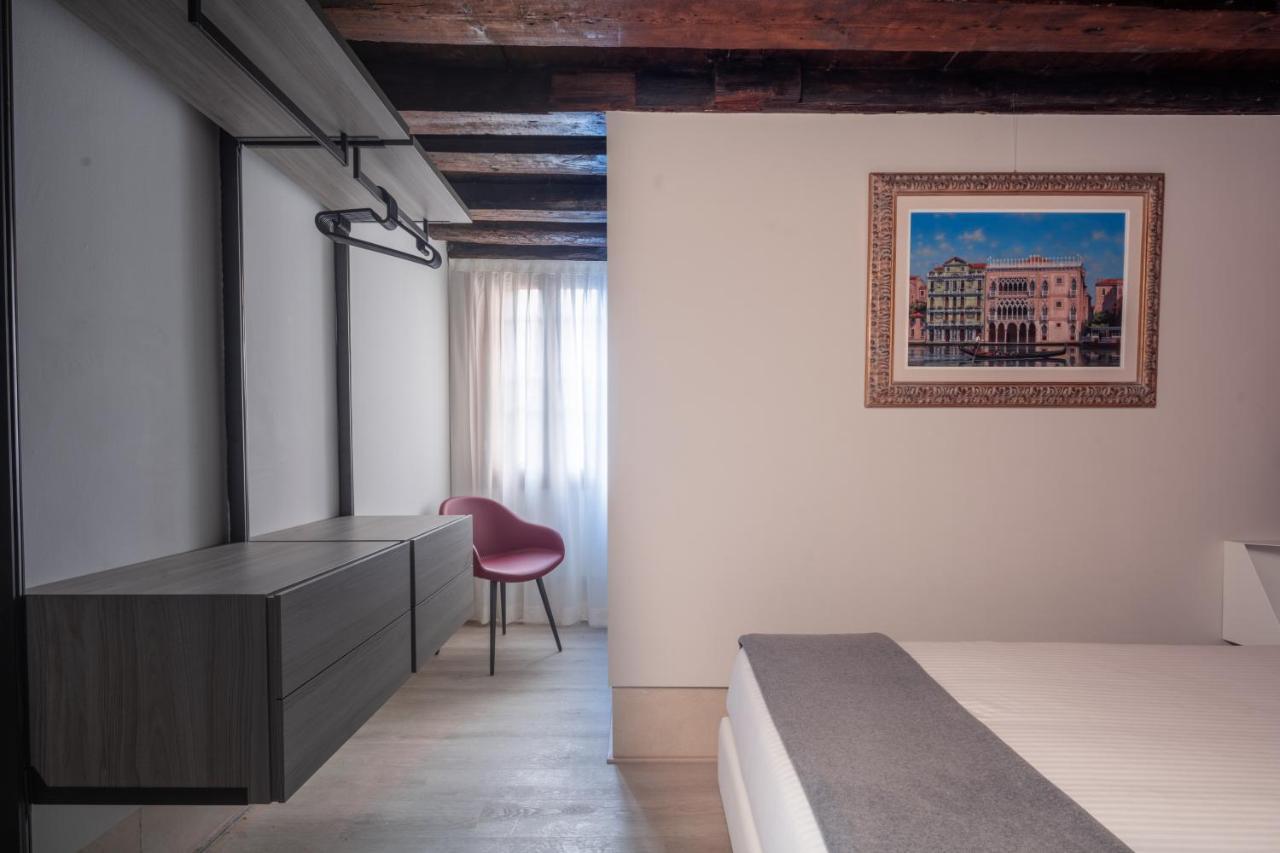 San Pietro Cozy Studio R&R Venesia Bagian luar foto