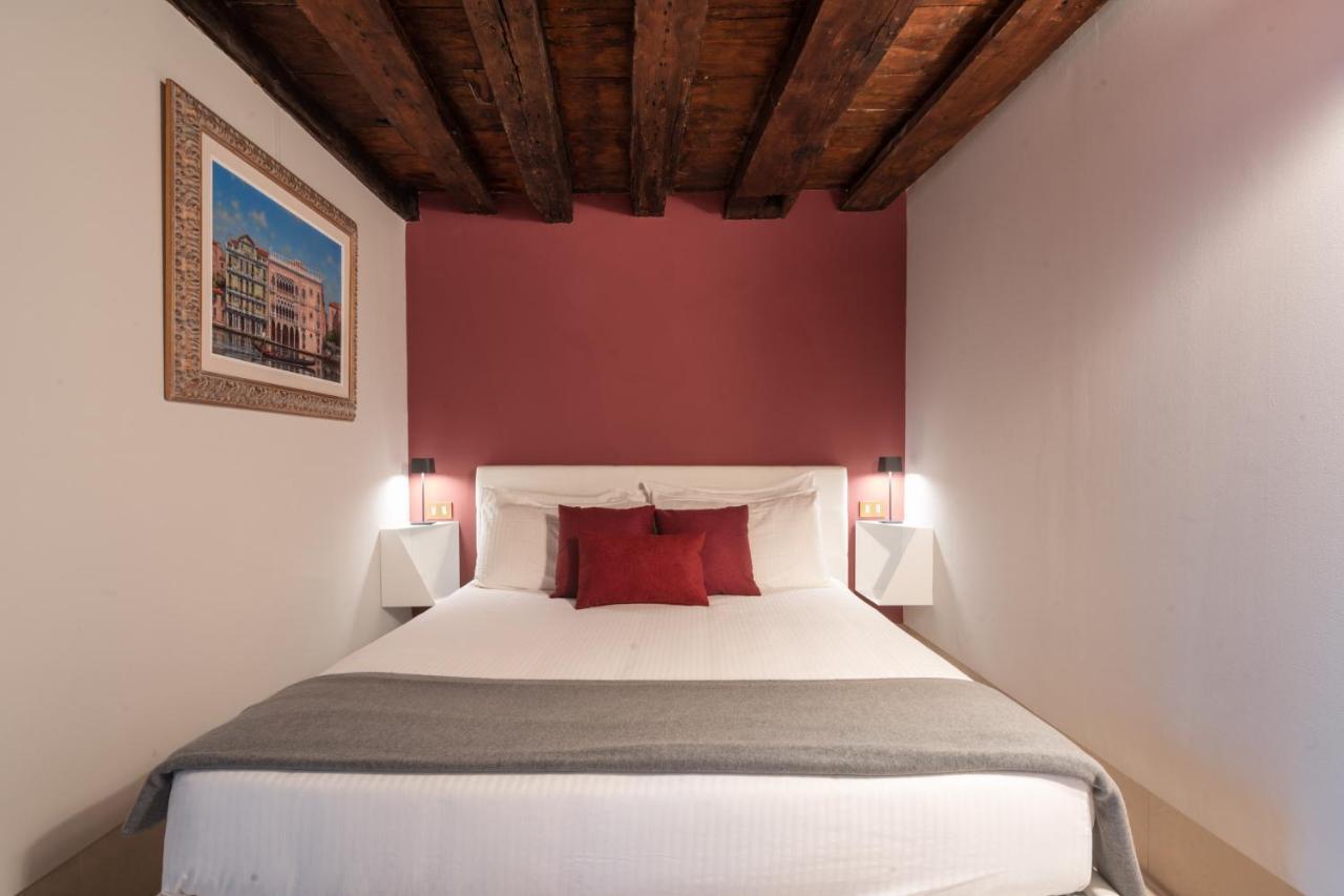 San Pietro Cozy Studio R&R Venesia Bagian luar foto